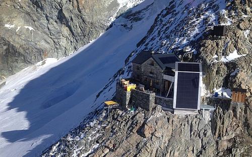 Cabane de la Dent Blanche