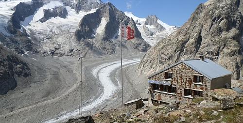 Oberaletschhütte