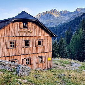 Preintalerhütte (1656 m)