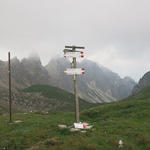 Karnské Alpy (přes sedla k jezeru Laghi d'Olbe)