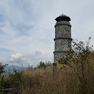 Kyselka - Bučina - Skalky skřítků - Kyselka