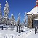 Lukino a Janička na vrcholu Muřinkový vrch (14.2.2021 8:38)