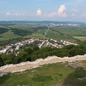 Ľuboš na vrcholu Brekovský hradný vrch (24.8.2019 14:00)