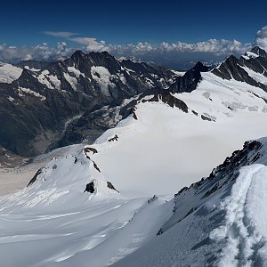 Bouřka na vrcholu Mönch (31.7.2020 14:52)