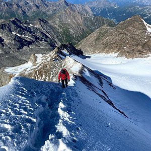 Martin Malý na vrcholu Hochfeiler (6.8.2020 9:00)