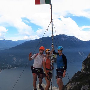 Iveta Válová na vrcholu Cima Rocca (21.7.2018 15:50)