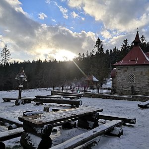 Karlos na vrcholu Muřinkový vrch - kaple (15.1.2022 14:59)