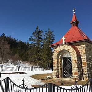 Adam Farny na vrcholu Muřinkový vrch - kaple (20.3.2022 16:17)