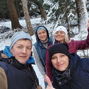 Mykas na vrcholu Na Hlavě (29.11.2023 15:13)