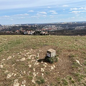 Jaroslav Mužík na vrcholu Děvín (4.4.2022 14:05)