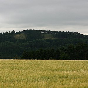 Bouřka na vrcholu Na Rovničkách (1.7.2022 14:52)