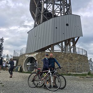 Anička na vrcholu Velký Kosíř (6.6.2020 16:35)