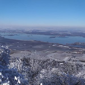 vendulka111 na vrcholu Děvín (14.2.2021 12:55)