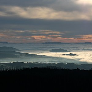 Bouřka na vrcholu Luzný / Lusen (8.10.2013 7:50)