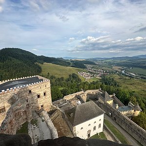 akam na vrcholu Ľubovniansky hrad (7.8.2024 17:32)