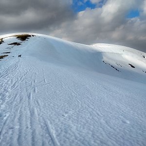 Jiří Králík na vrcholu Dlhý grúň (24.3.2019 15:01)