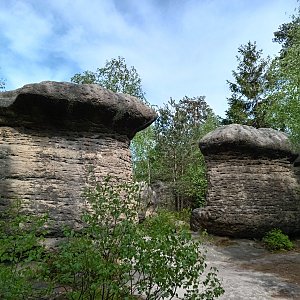 Pavlína na vrcholu Hřiby (28.4.2024 16:02)