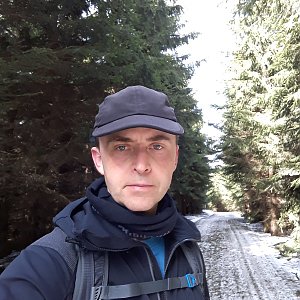 Pavel Skřičík na vrcholu Zmrzlý vrch (17.3.2019 12:31)