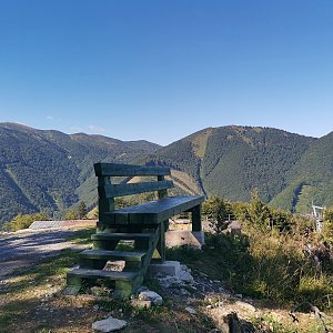 Šárka na vrcholu Grúň Z vrchol (11.8.2024 9:42)