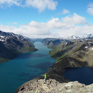 Any Vališová na vrcholu Veslfjellet 