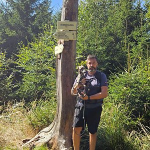 Jiří Gryz na vrcholu Studniční vrch (6.9.2024 12:04)