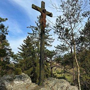 Radim na vrcholu Borovičkova skála (18.4.2023 18:37)