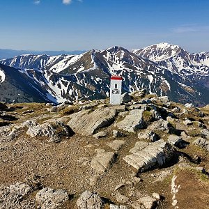 Ondra Horáček na vrcholu Temniak / Ciemniak (5.5.2024 9:00)