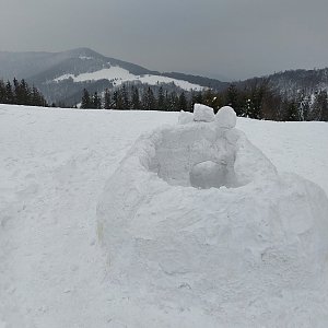 Bohumír Michal na vrcholu Czantoria Mała (11.2.2023 14:49)