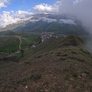 Jan Matiášek na vrcholu Xinaliq Baxın (19.6.2023 15:13)