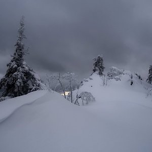 Bouřka na vrcholu Čertův kámen (2.2.2022 17:30)