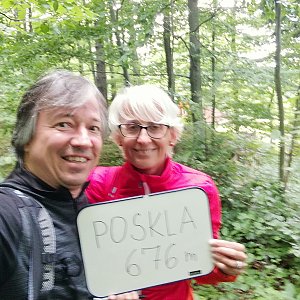 Jana a Pavel Kasaničovi na vrcholu Poskla (10.7.2022 17:53)