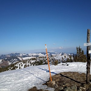 Bodik na vrcholu Rovienky (23.3.2019 11:53)