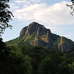 Jiří Škorec na vrcholu Bořeň (24.7.2024 9:41)