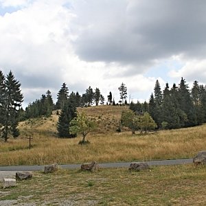 Pavel Martínek na vrcholu Nad Ryžovnou (17.8.2018 12:35)