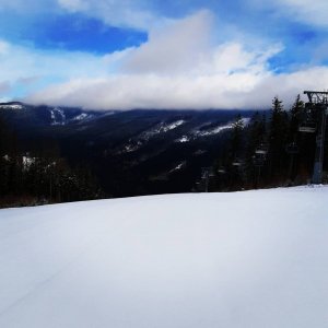 Ondřej Garaj na vrcholu Jelení skalka (1.3.2020 11:15)