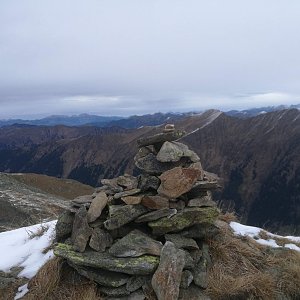 Martin Malý na vrcholu Schafspitze (2.11.2019 10:44)