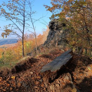 Václav Toth na vrcholu Pětikostelní kámen (24.10.2024 15:37)