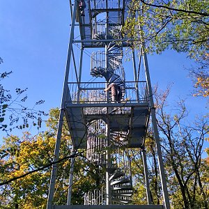 Jiří Králík na vrcholu Ostrá horka (15.10.2017 13:03)