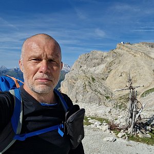 Rastislav Biarinec na vrcholu Cima Falzarego (7.8.2024 9:26)