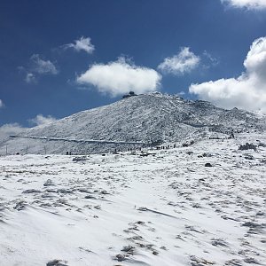 Jenda na vrcholu Sněžka (30.4.2017 11:22)