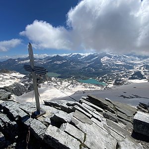 Tereza na vrcholu Stubacher Sonnblick (6.7.2024 10:45)