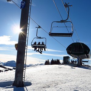 Iveta Válová na vrcholu Mount Standish (11.11.2016)