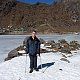 Mountainer na vrcholu Tsomgo Lake Hill (6.2.2016 10:15)