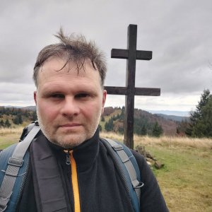 Bohumír Michal na vrcholu Veľký Javorník Z (2.11.2023 10:06)