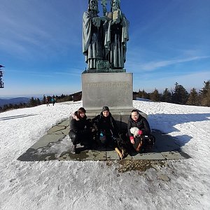 Mirečka Zagorová na vrcholu Radhošť (12.3.2022 13:00)