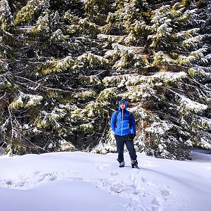 Jiří Králík na vrcholu Černá stráň - S vrchol (12.3.2023 14:51)