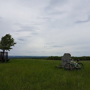 Marcela Kubíčková na vrcholu Sovinec (21.5.2021 15:55)