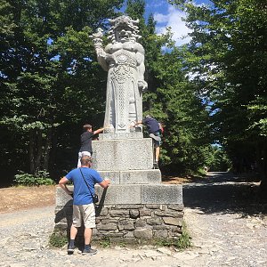 Rudyart na vrcholu Radegast (18.7.2023 14:50)