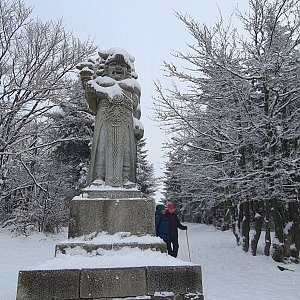 Katka na vrcholu Radegast (24.1.2021 12:11)