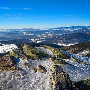 Jiří Králík na vrcholu Ztracené kameny (16.2.2019 14:09)